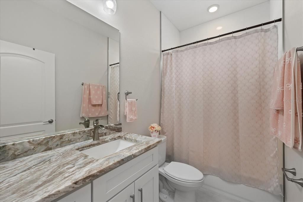 For Sale: $525,000 (4 beds, 2 baths, 1853 Square Feet)