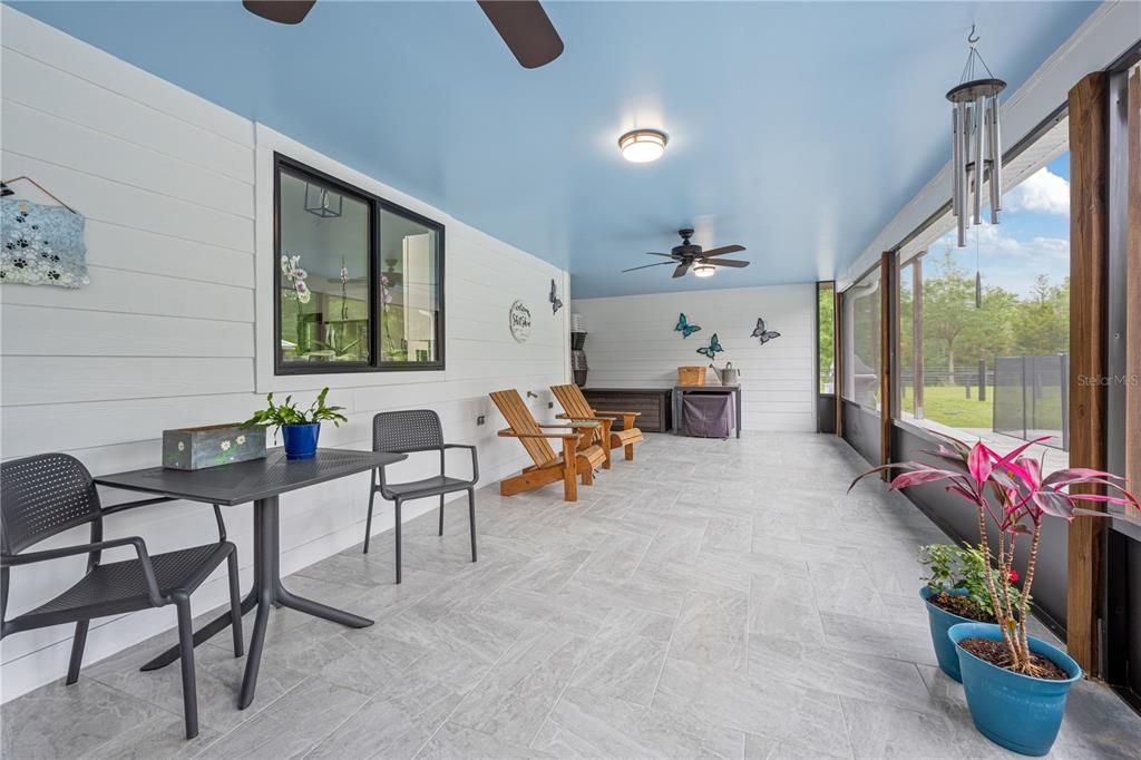 待售: $1,300,000 (6 贝兹, 5 浴室, 3647 平方英尺)