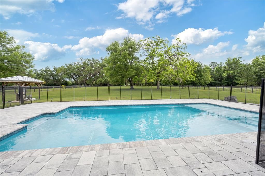 待售: $1,300,000 (6 贝兹, 5 浴室, 3647 平方英尺)