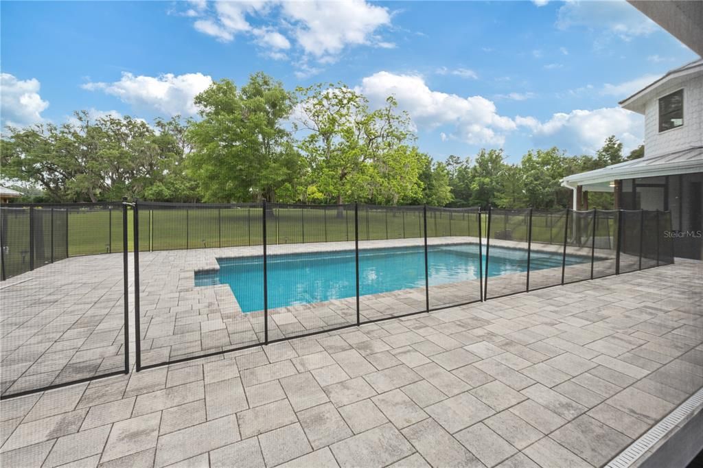 待售: $1,300,000 (6 贝兹, 5 浴室, 3647 平方英尺)