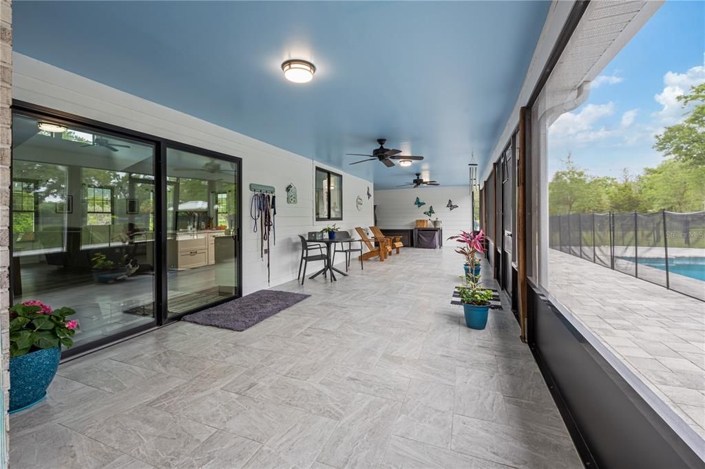 待售: $1,300,000 (6 贝兹, 5 浴室, 3647 平方英尺)