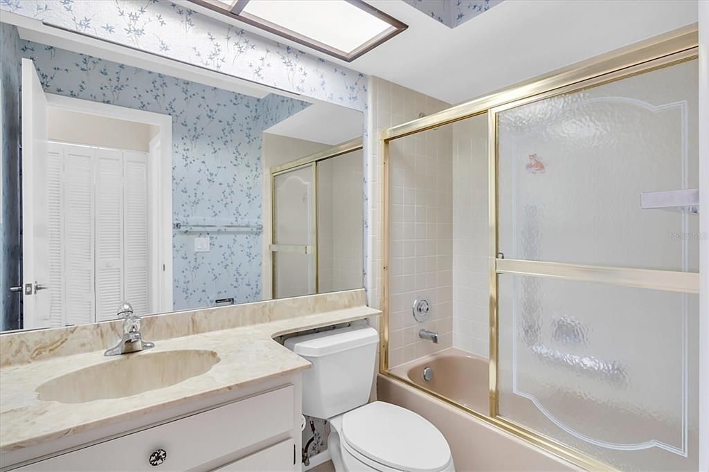 待售: $149,900 (2 贝兹, 2 浴室, 1138 平方英尺)