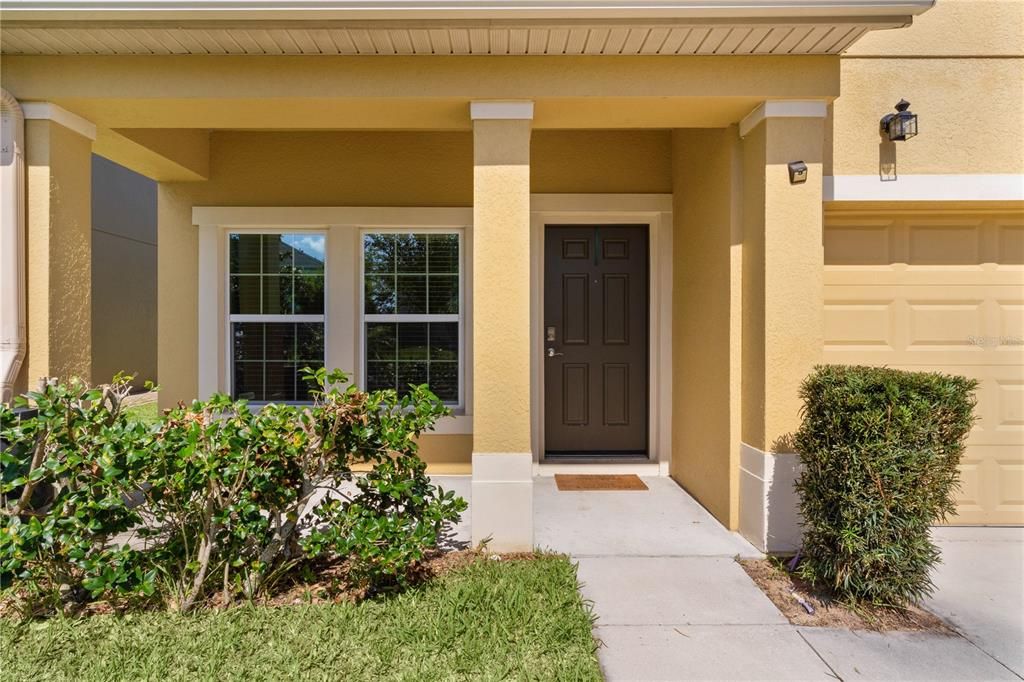 Active With Contract: $350,000 (3 beds, 2 baths, 2057 Square Feet)