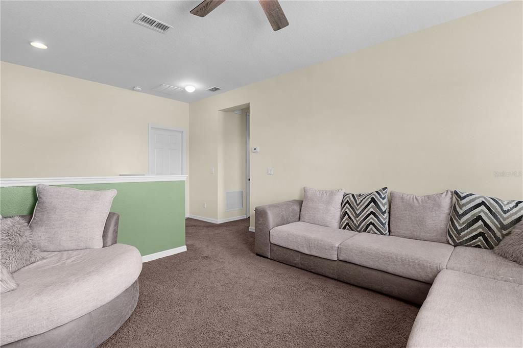 Active With Contract: $350,000 (3 beds, 2 baths, 2057 Square Feet)