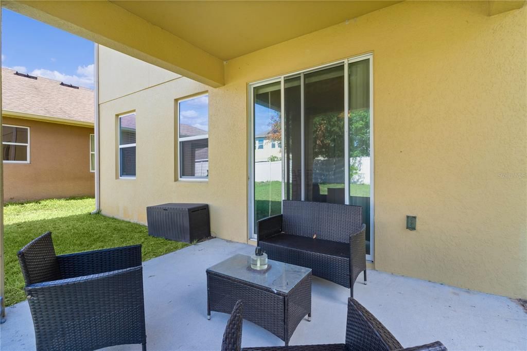 Active With Contract: $350,000 (3 beds, 2 baths, 2057 Square Feet)