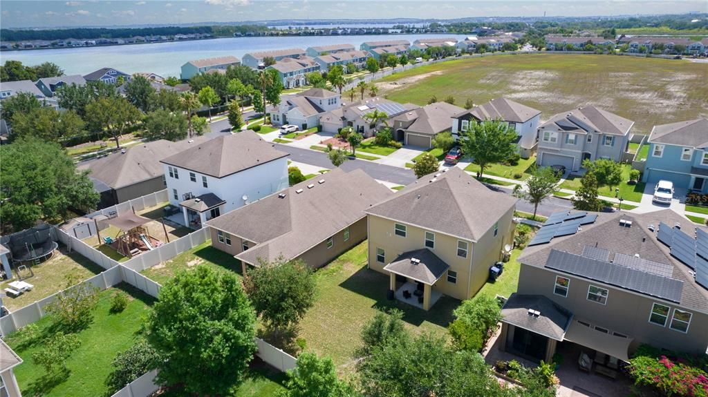 Active With Contract: $350,000 (3 beds, 2 baths, 2057 Square Feet)