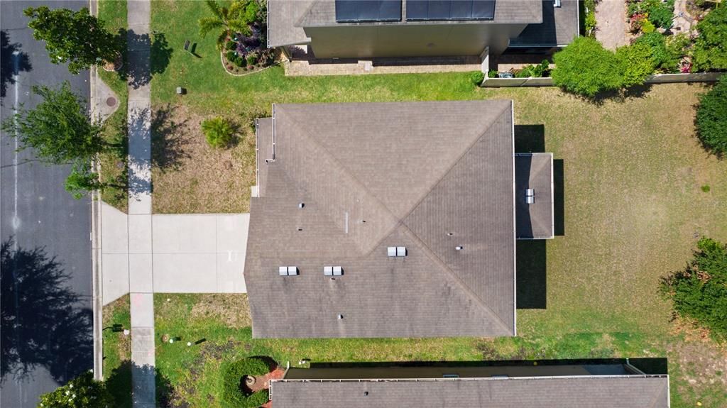 Active With Contract: $350,000 (3 beds, 2 baths, 2057 Square Feet)