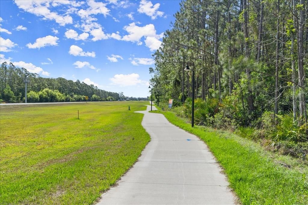 En Venta: $1,750,000 (1.88 acres)