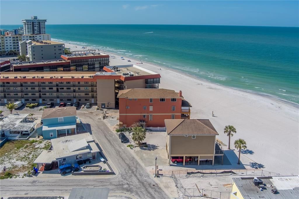 待售: $3,995,000 (8 贝兹, 6 浴室, 5580 平方英尺)