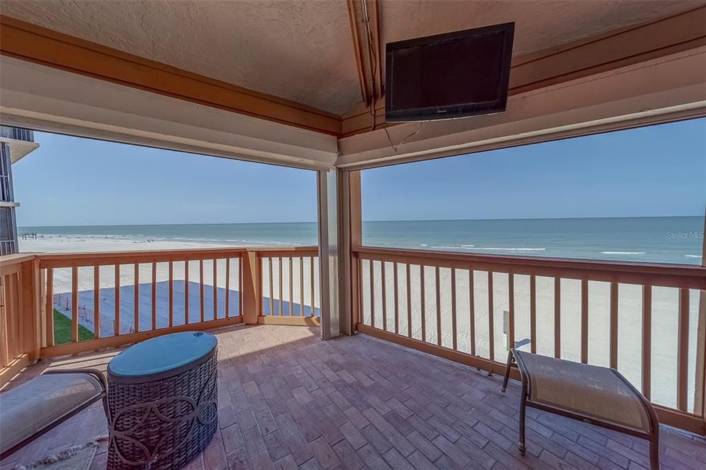 待售: $3,995,000 (8 贝兹, 6 浴室, 5580 平方英尺)