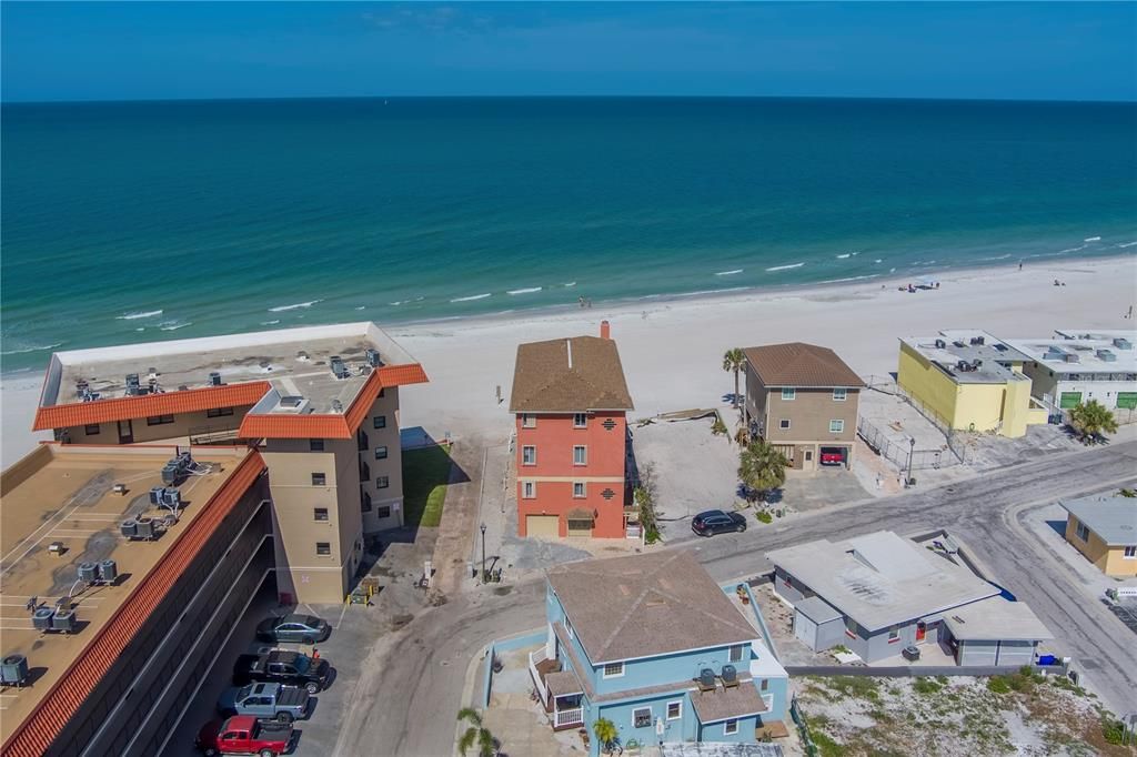 待售: $3,995,000 (8 贝兹, 6 浴室, 5580 平方英尺)