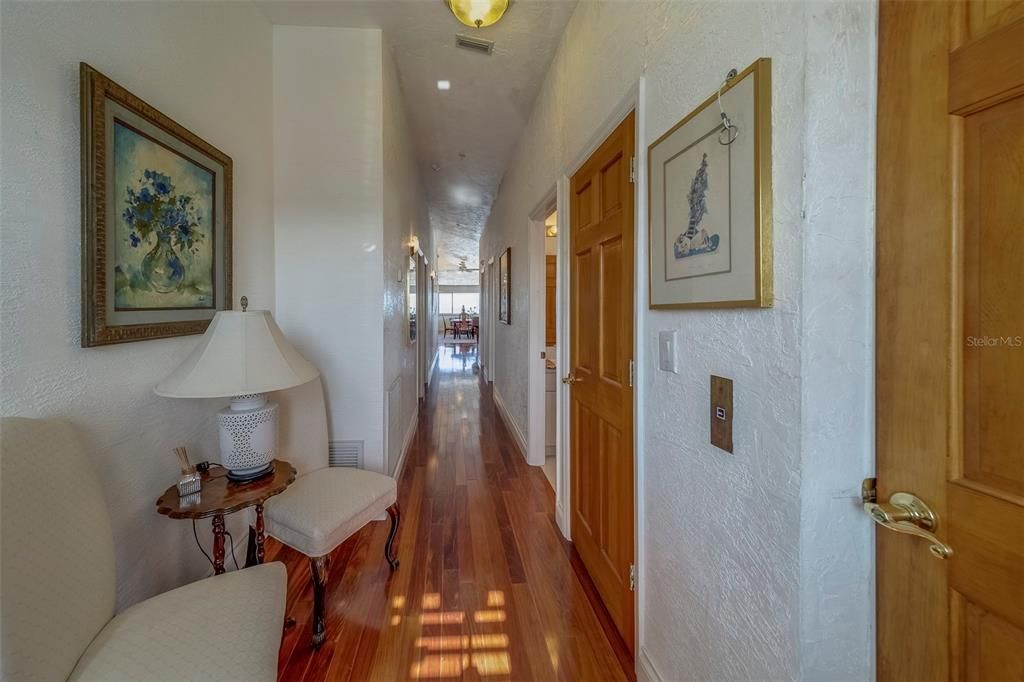 待售: $3,995,000 (8 贝兹, 6 浴室, 5580 平方英尺)