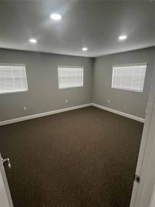 待售: $325,000 (0 贝兹, 0 浴室, 1443 平方英尺)