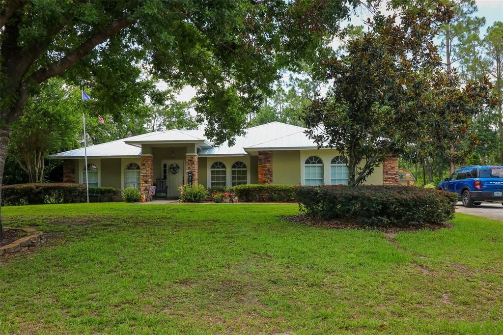 Recently Sold: $399,990 (3 beds, 2 baths, 1968 Square Feet)