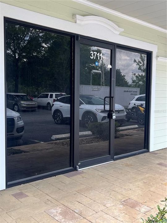 На продажу: $17,798 (0 спален, 0 ванн, 1136 Квадратных фут)