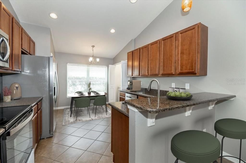 For Sale: $340,000 (3 beds, 2 baths, 1401 Square Feet)