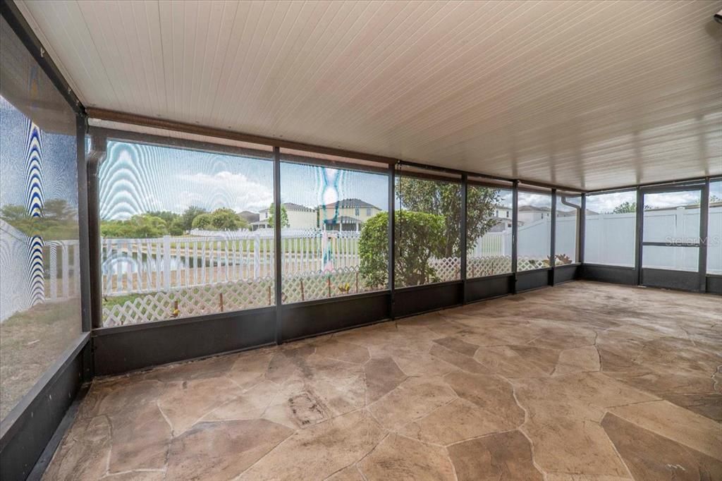 For Sale: $340,000 (3 beds, 2 baths, 1401 Square Feet)