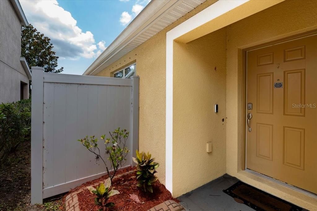 For Sale: $340,000 (3 beds, 2 baths, 1401 Square Feet)