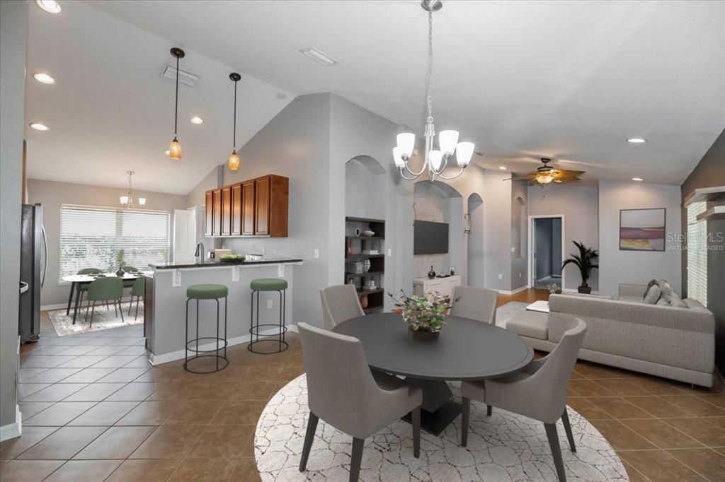 For Sale: $340,000 (3 beds, 2 baths, 1401 Square Feet)