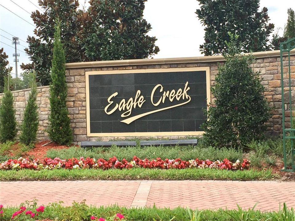 Recently Rented: $2,600 (3 beds, 2 baths, 1665 Square Feet)