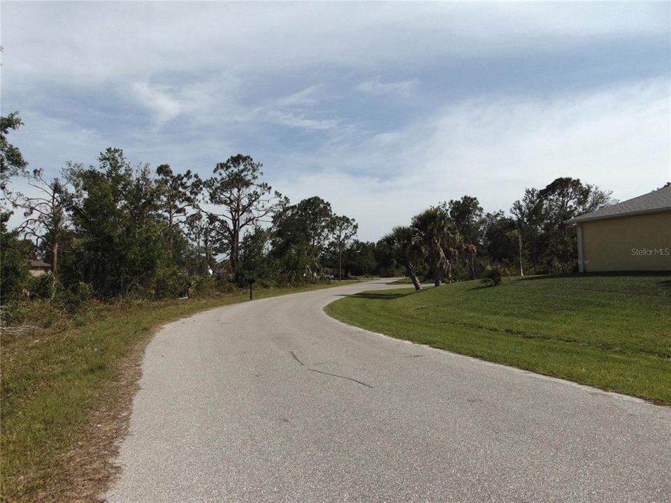 Под контрактом: $13,900 (0.27 acres)