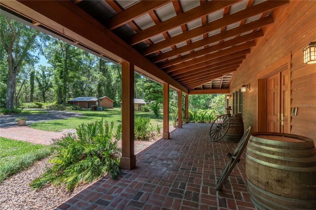 For Sale: $1,395,000 (5 beds, 4 baths, 5436 Square Feet)