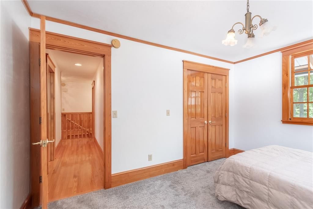 For Sale: $1,395,000 (5 beds, 4 baths, 5436 Square Feet)