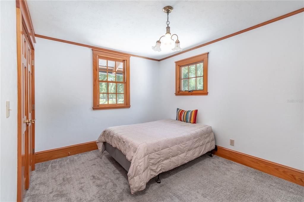 For Sale: $1,395,000 (5 beds, 4 baths, 5436 Square Feet)