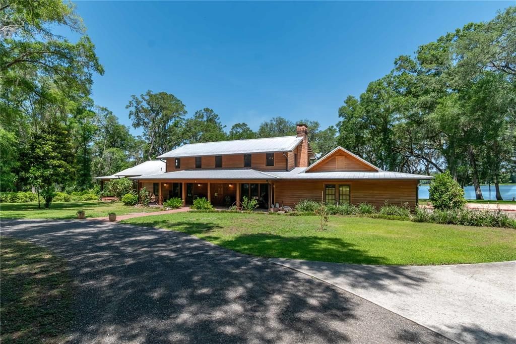 For Sale: $1,395,000 (5 beds, 4 baths, 5436 Square Feet)