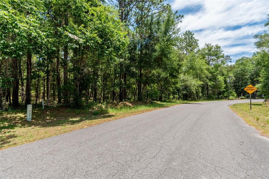 На продажу: $79,900 (1.25 acres)