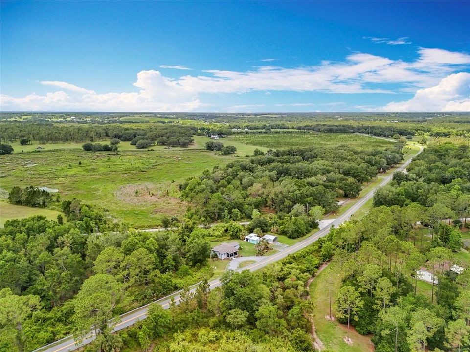 For Sale: $245,000 (3 beds, 2 baths, 893 Square Feet)