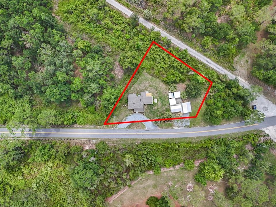 For Sale: $245,000 (3 beds, 2 baths, 893 Square Feet)