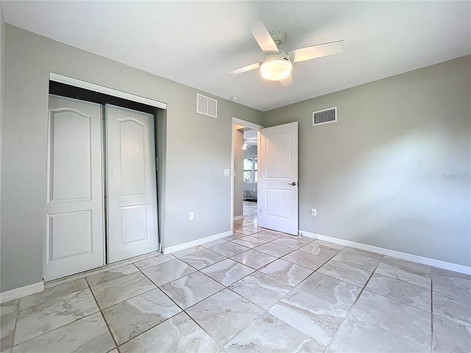 For Sale: $245,000 (3 beds, 2 baths, 893 Square Feet)