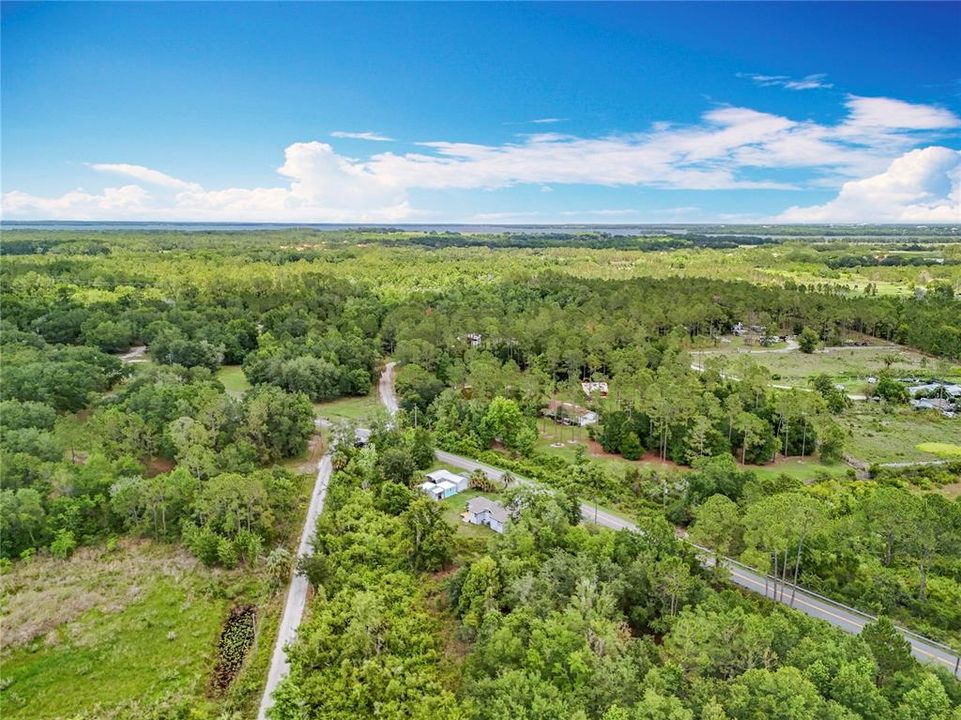 For Sale: $245,000 (3 beds, 2 baths, 893 Square Feet)