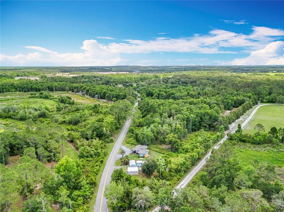 For Sale: $245,000 (3 beds, 2 baths, 893 Square Feet)