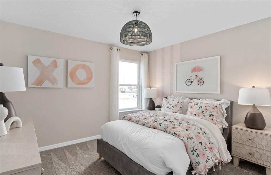 Под контрактом: $514,990 (4 спален, 2 ванн, 1896 Квадратных фут)