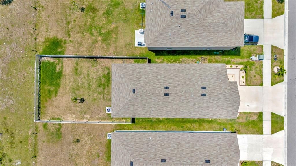 Под контрактом: $334,000 (3 спален, 2 ванн, 1516 Квадратных фут)