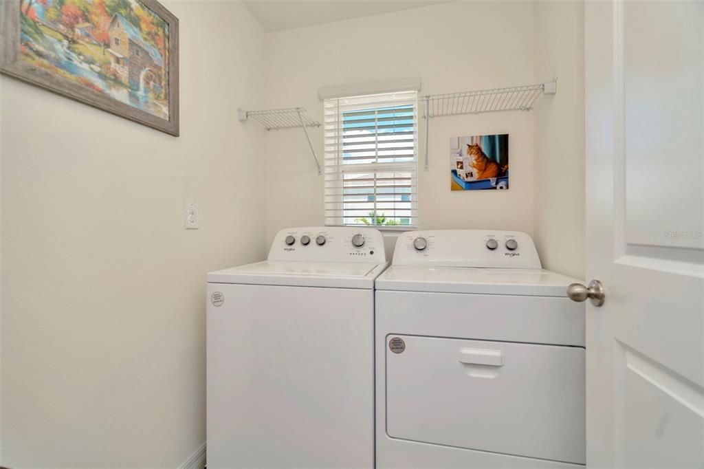 Под контрактом: $334,000 (3 спален, 2 ванн, 1516 Квадратных фут)