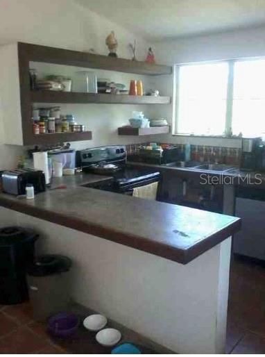 Activo con contrato: $325,000 (3 camas, 3 baños, 0 Pies cuadrados)