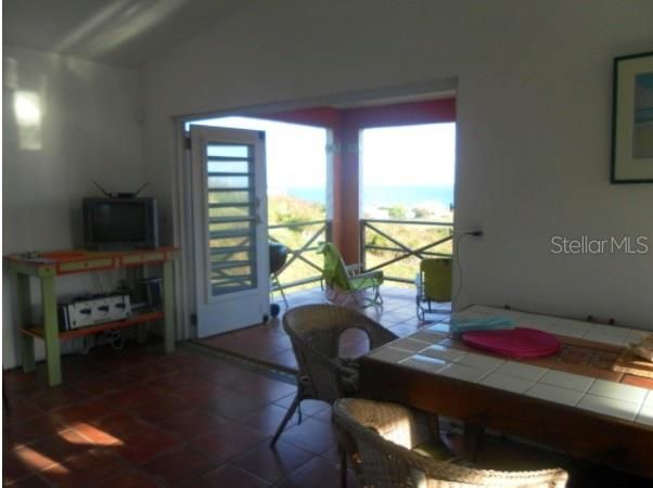 Activo con contrato: $325,000 (3 camas, 3 baños, 0 Pies cuadrados)