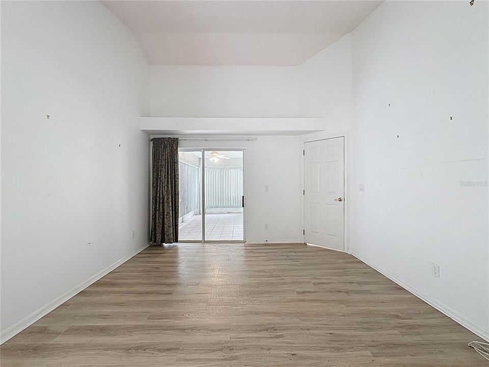 En Venta: $240,900 (2 camas, 2 baños, 1447 Pies cuadrados)