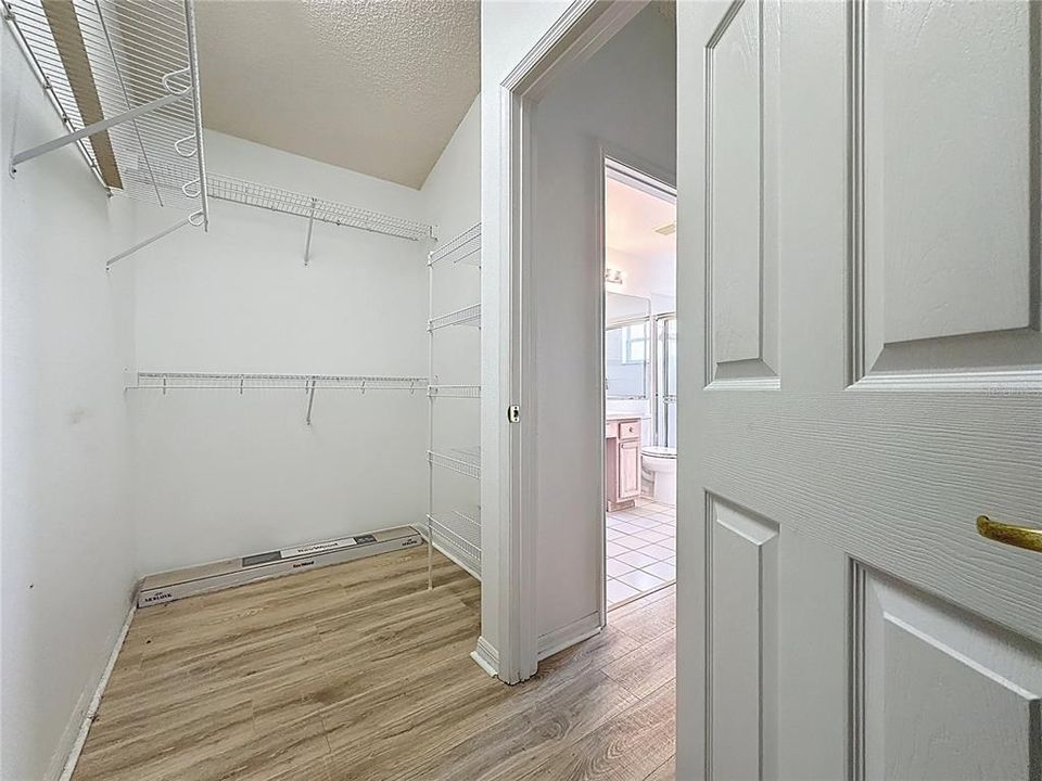 En Venta: $240,900 (2 camas, 2 baños, 1447 Pies cuadrados)