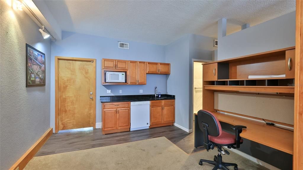 For Sale: $1,005,000 (0 beds, 0 baths, 2175 Square Feet)