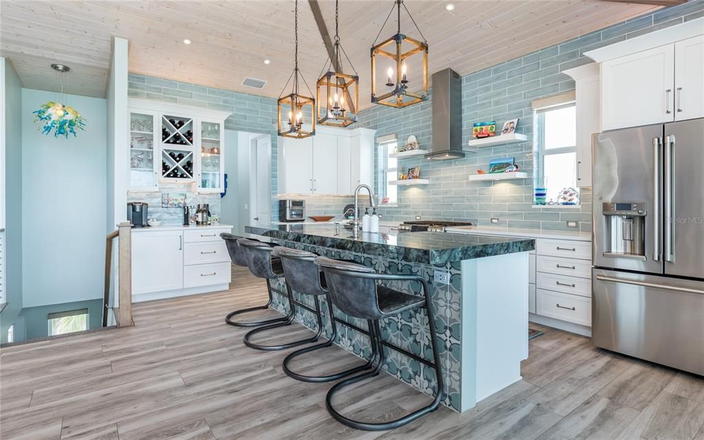 For Sale: $3,500,000 (4 beds, 4 baths, 2115 Square Feet)