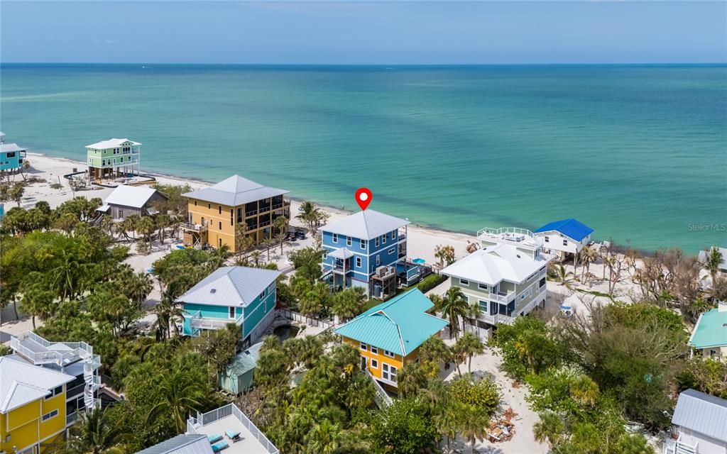 For Sale: $3,500,000 (4 beds, 4 baths, 2115 Square Feet)