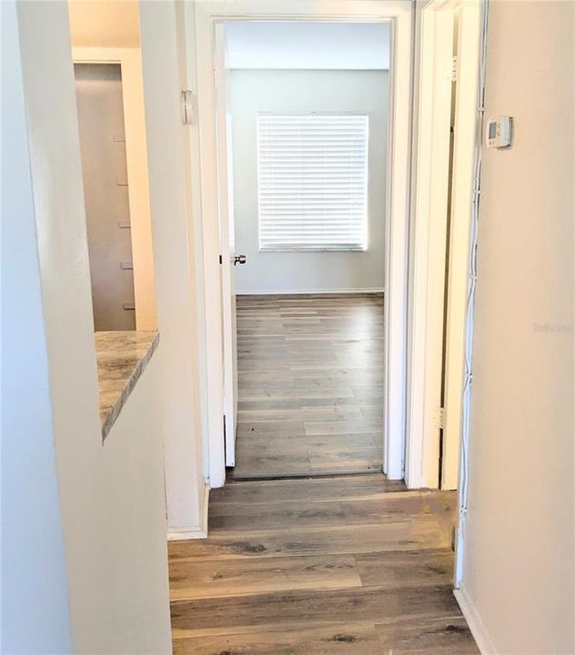 For Sale: $108,000 (1 beds, 1 baths, 682 Square Feet)