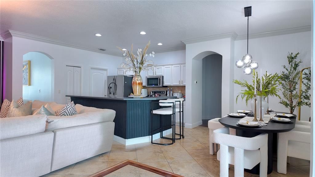 Active With Contract: $2,500 (4 beds, 2 baths, 2174 Square Feet)