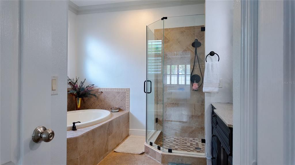 Active With Contract: $2,500 (4 beds, 2 baths, 2174 Square Feet)