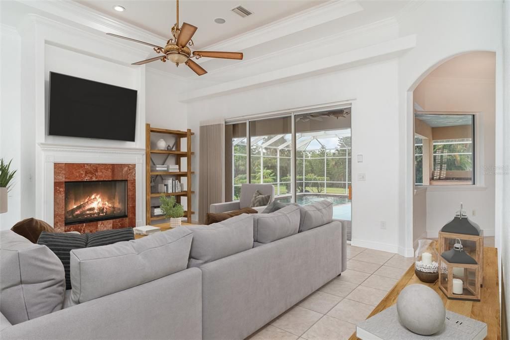 En Venta: $949,999 (4 camas, 3 baños, 3500 Pies cuadrados)