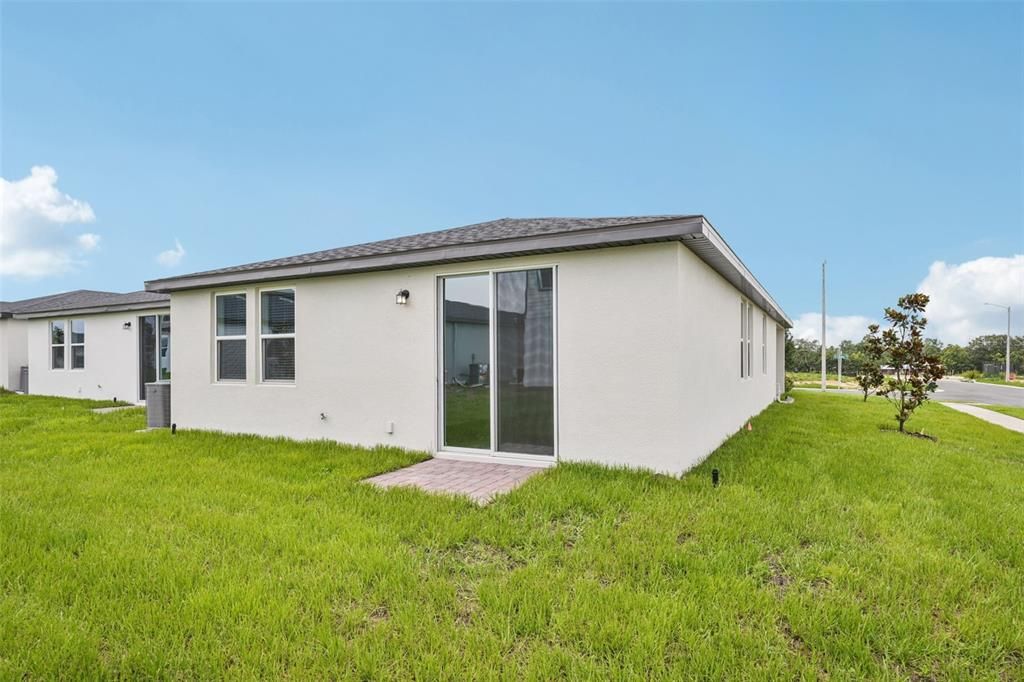 For Sale: $299,329 (4 beds, 2 baths, 1607 Square Feet)